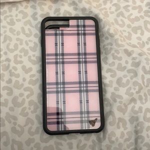 used authentic wildflower iphone 8 plus case